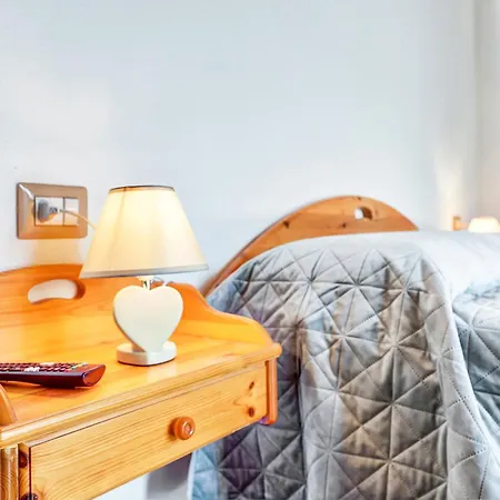 לינה וארוחת בוקר Il Girasole